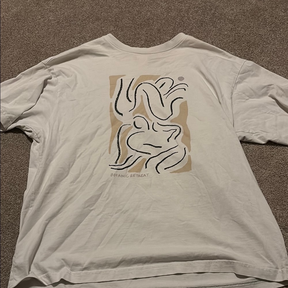 Oversized Graphic Tee with Abstract Design